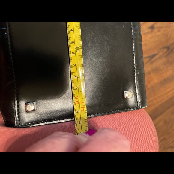 Salvatore Ferragamo handbag - Picture 13 of 16